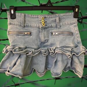 Ruffle denim mini skirt with zipper details